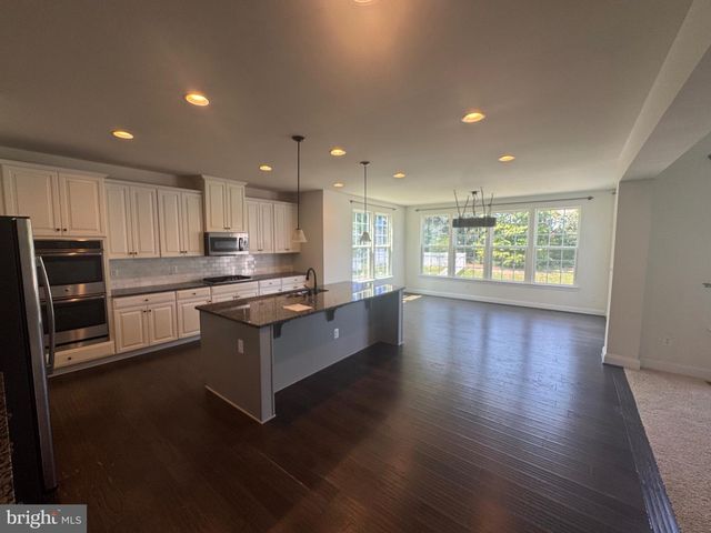 53 LIBERTY KNOLLS DR, Stafford, VA 22554