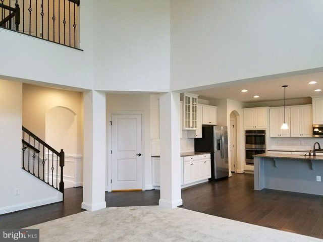 53 LIBERTY KNOLLS DR, Stafford, VA 22554