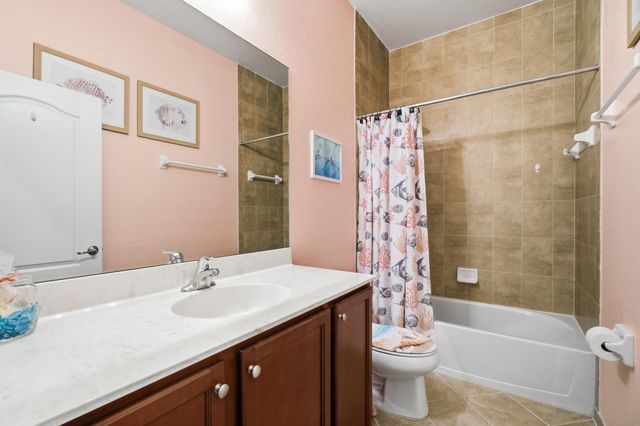 4257 SW PINE COVE Court, Stuart, FL 34997