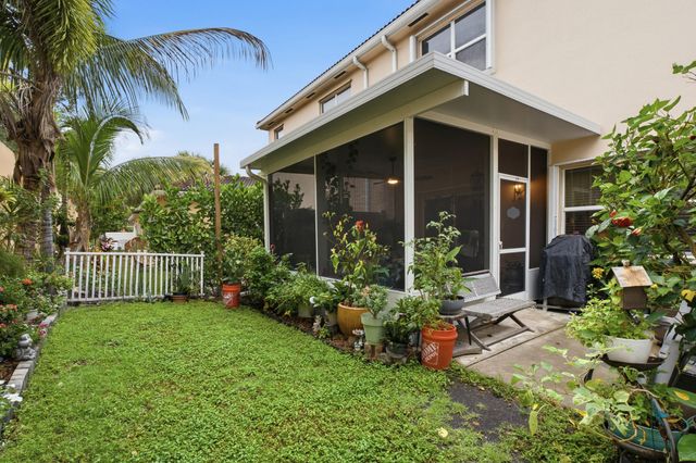 4257 SW PINE COVE Court, Stuart, FL 34997