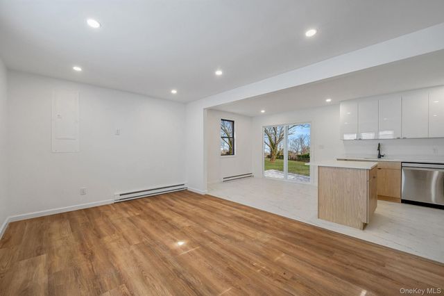 28 Nadel Drive, Riverhead, NY 11901