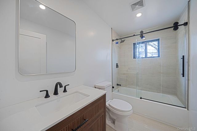 28 Nadel Drive, Riverhead, NY 11901