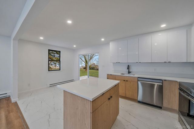 28 Nadel Drive, Riverhead, NY 11901