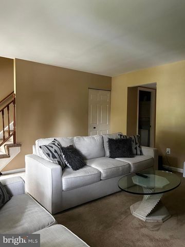 1231 THOMAS JEFFERSON PL, Fredericksburg, VA 22405