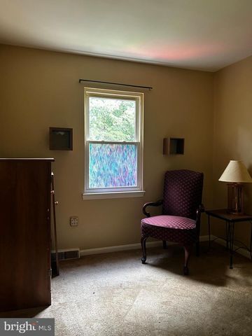 1231 THOMAS JEFFERSON PL, Fredericksburg, VA 22405