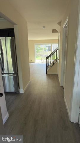 224 CROWN PRINCE DR, Marlton, NJ 08053