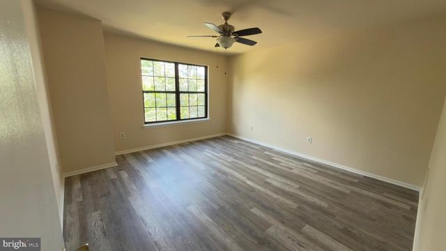 224 CROWN PRINCE DR, Marlton, NJ 08053
