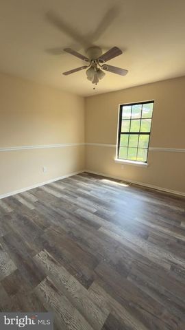 224 CROWN PRINCE DR, Marlton, NJ 08053