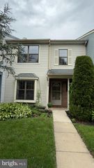 224 CROWN PRINCE DR, Marlton, NJ 08053