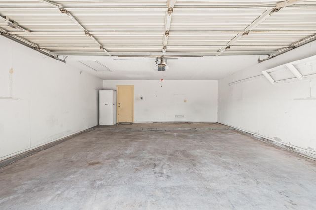 8633 Knoxville Drive, C27, Lubbock, TX 79423