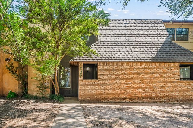 8633 Knoxville Drive, C27, Lubbock, TX 79423