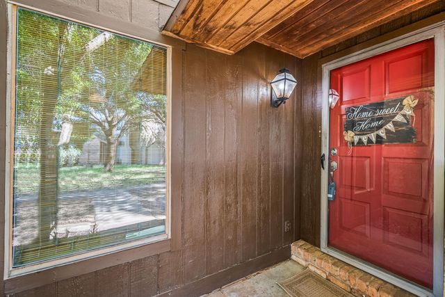 8633 Knoxville Drive, C27, Lubbock, TX 79423