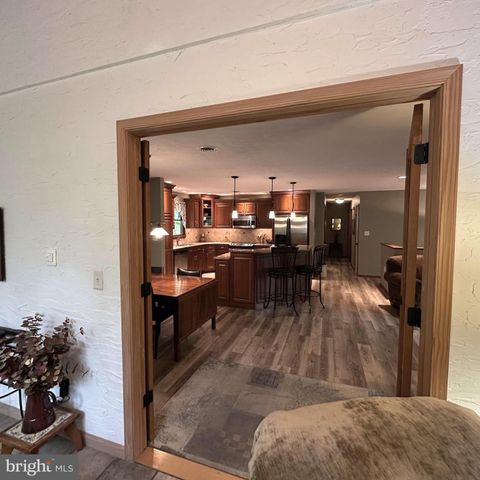 8201 MICHAUX DRIVE, Fayetteville, PA 17222
