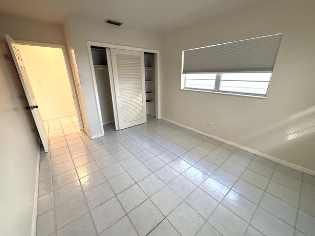 4649 Bougainvilla Drive, Lauderdale-By-The-Sea, Lauderdale By The Sea, FL 33308
