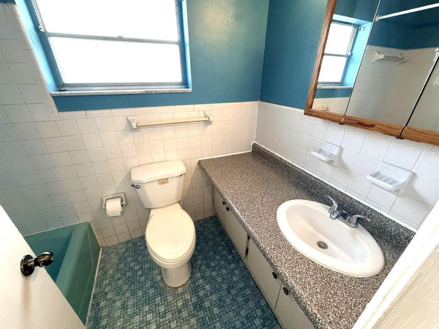 4649 Bougainvilla Drive, Lauderdale-By-The-Sea, Lauderdale By The Sea, FL 33308