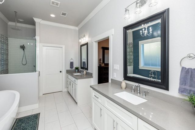 1290 Tallow Circle, Sour Lake, TX 77659