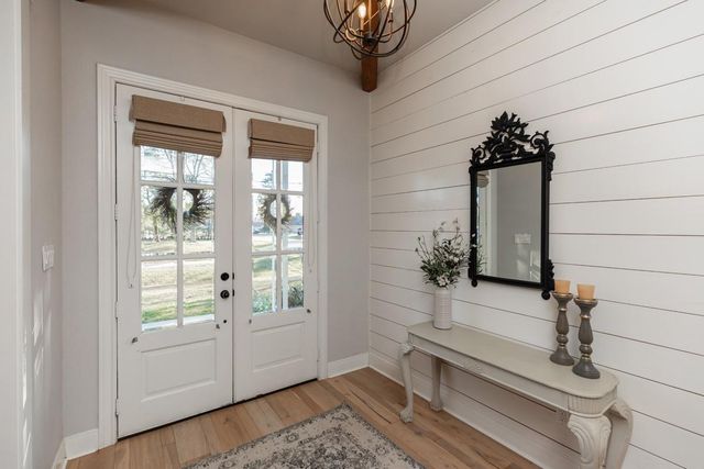 1290 Tallow Circle, Sour Lake, TX 77659