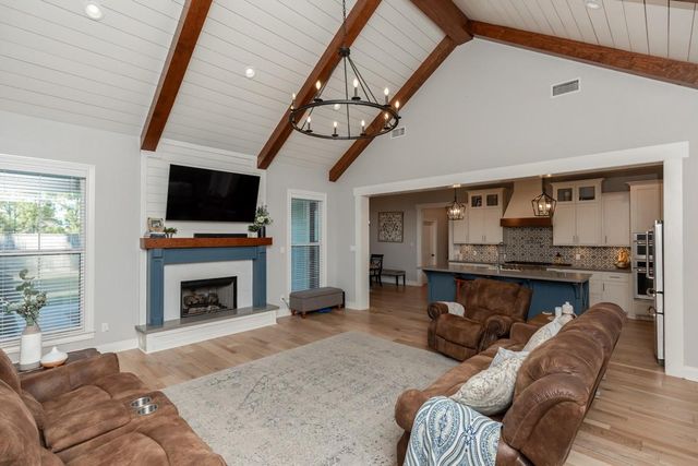 1290 Tallow Circle, Sour Lake, TX 77659