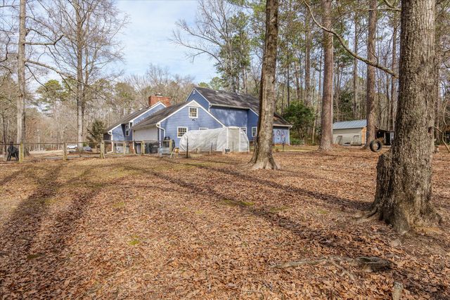 202 Pembroke Dr., Washington, GA 30673