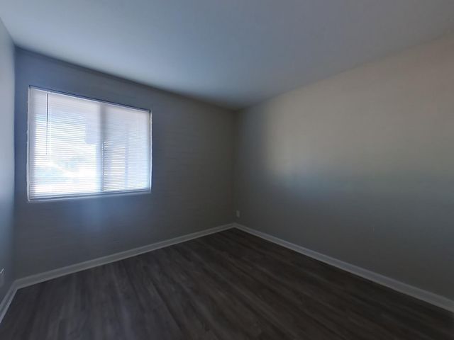 3721 W Seldon Lane, Phoenix, AZ 85051