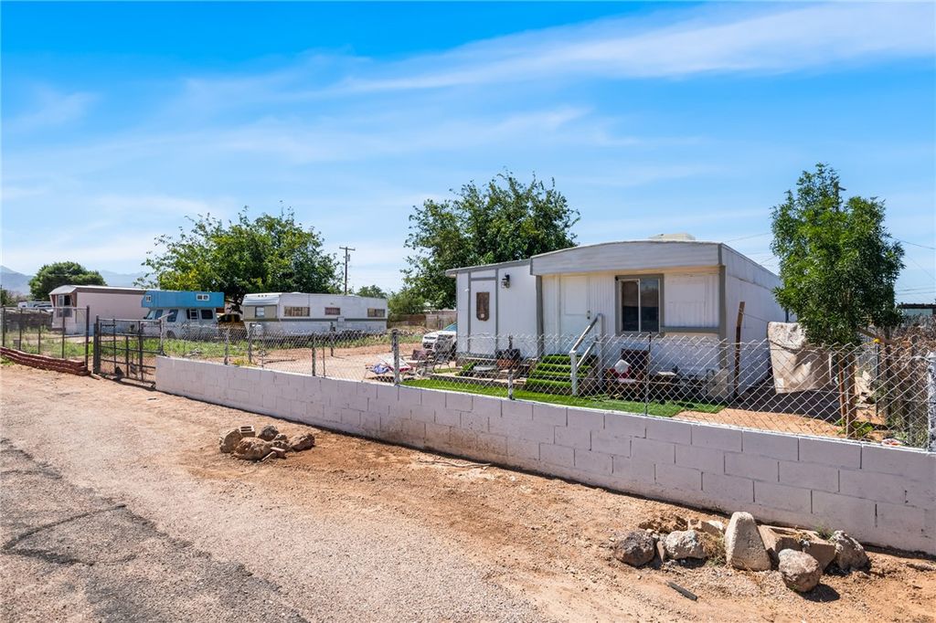 3534 E Oriole Lane, Kingman, AZ 86409