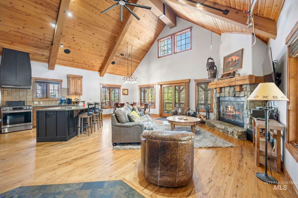 20 Francois Court, Donnelly, ID 83615 photo 4