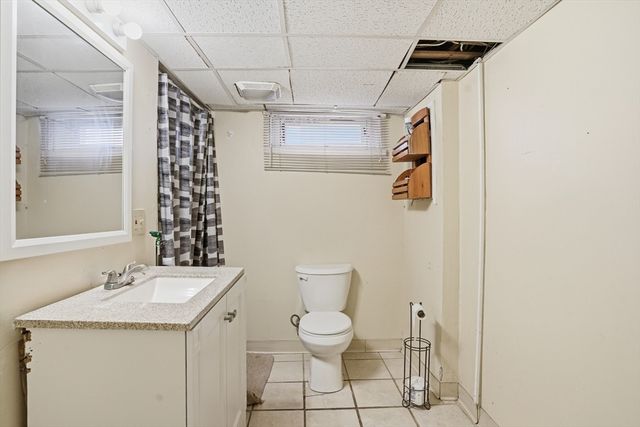 16 Brown St, North Providence, RI 02904