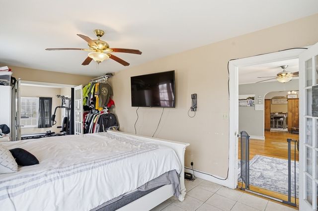 16 Brown St, North Providence, RI 02904