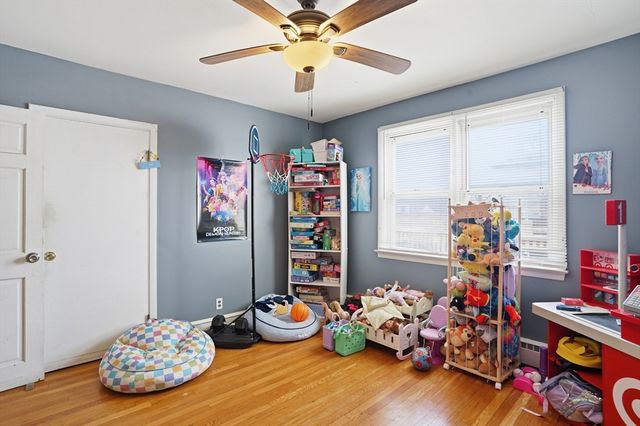 16 Brown St, North Providence, RI 02904