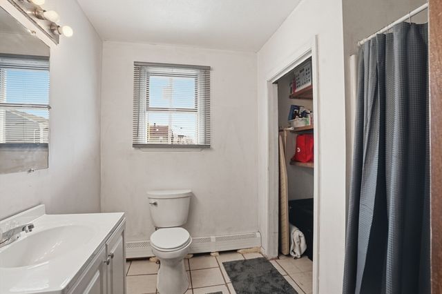 16 Brown St, North Providence, RI 02904