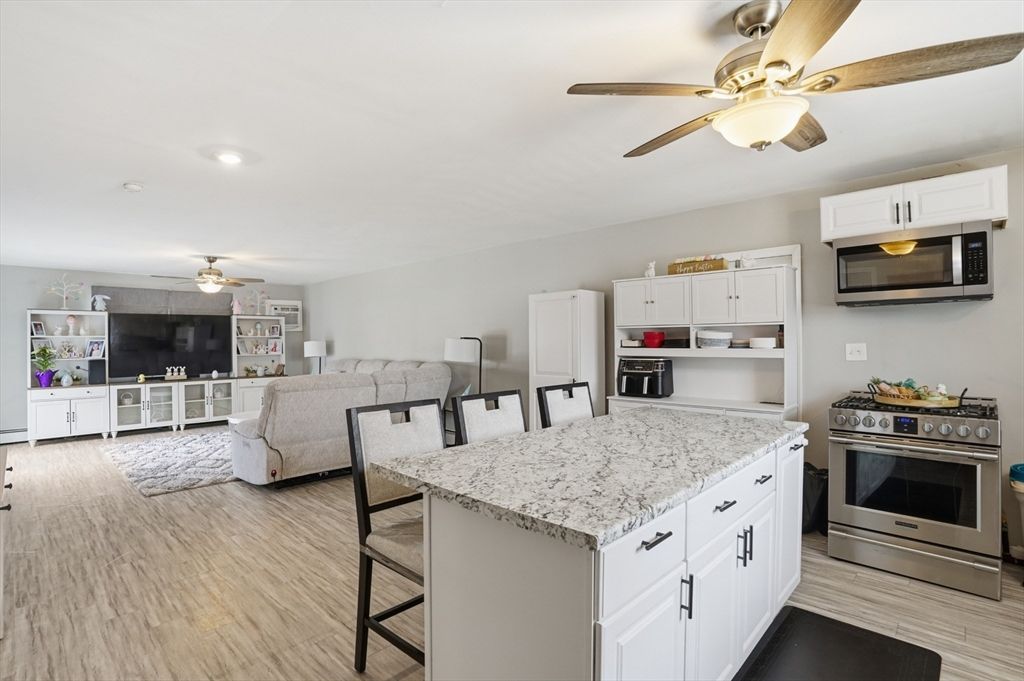 16 Brown St, North Providence, RI 02904