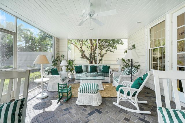 7164 SE Greenview Place, Hobe Sound, FL 33455