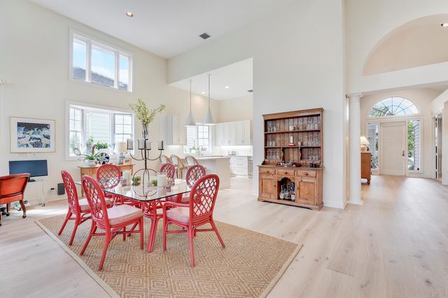 7164 SE Greenview Place, Hobe Sound, FL 33455