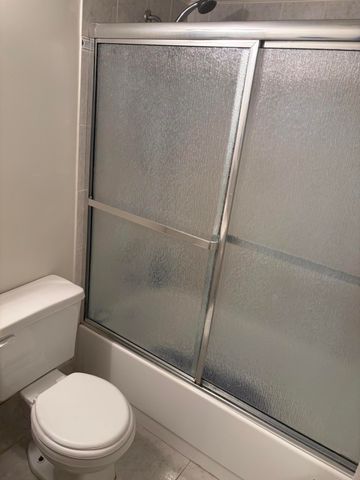 29 Newport B 29, Deerfield Beach, FL 33442