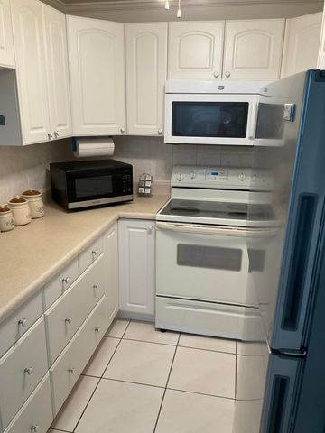 29 Newport B 29, Deerfield Beach, FL 33442