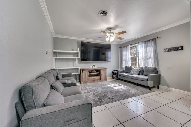 2505 Albemarle Drive, Farmers Branch, TX 75234