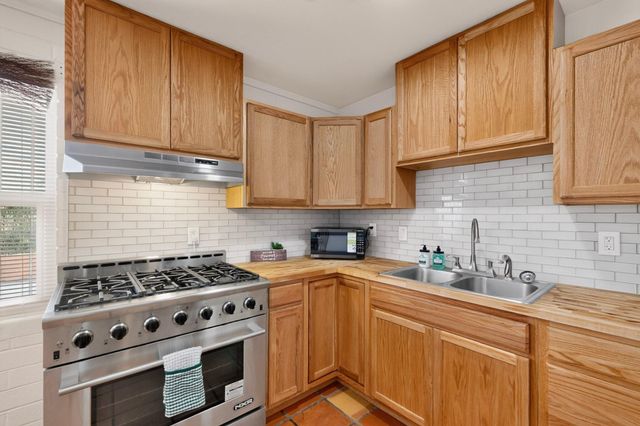 1314 Del Monte Trail SW, Albuquerque, NM 87121