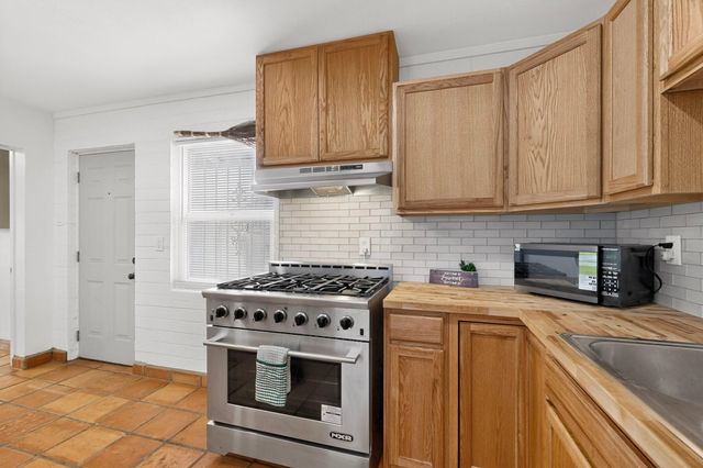 1314 Del Monte Trail SW, Albuquerque, NM 87121