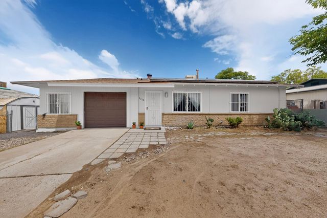 1314 Del Monte Trail SW, Albuquerque, NM 87121