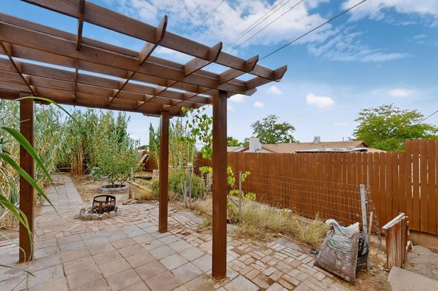 1314 Del Monte Trail SW, Albuquerque, NM 87121