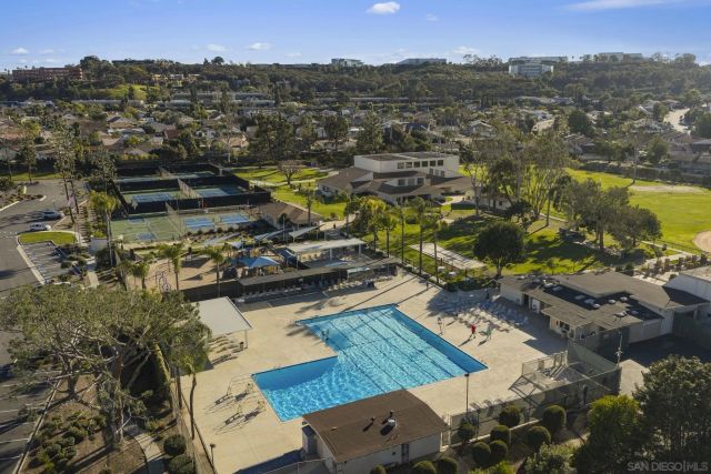 17382 Caminito Masada, San Diego, CA 92127