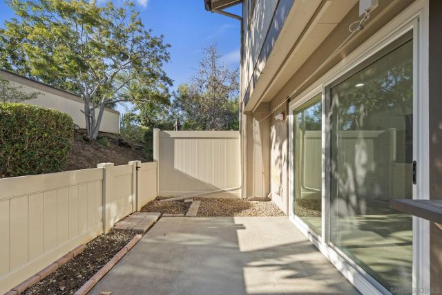 17382 Caminito Masada, San Diego, CA 92127