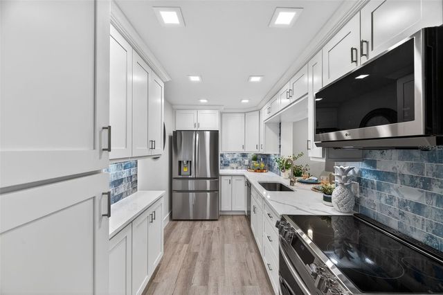 19701 GULF BOULEVARD 120, Indian Shores, FL 33785