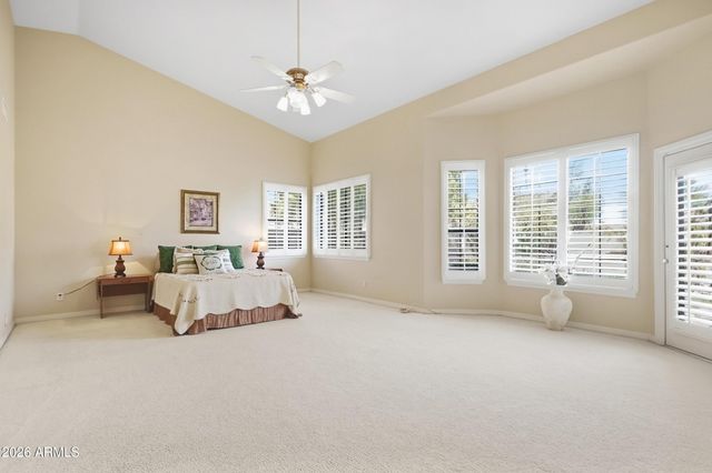 1156 E GRANDVIEW Road, Phoenix, AZ 85022