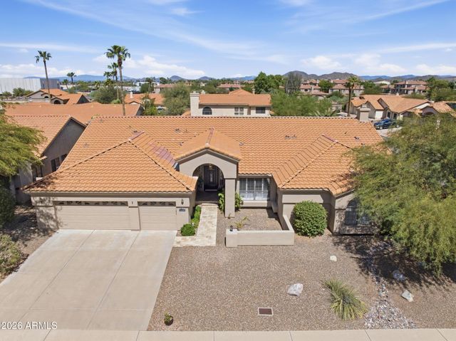 1156 E GRANDVIEW Road, Phoenix, AZ 85022