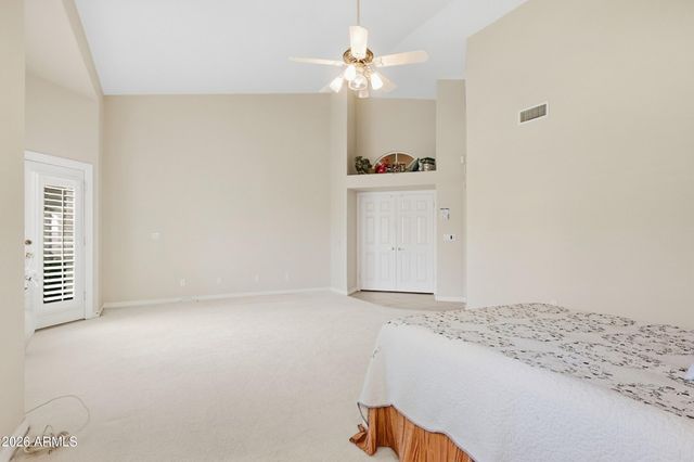 1156 E GRANDVIEW Road, Phoenix, AZ 85022