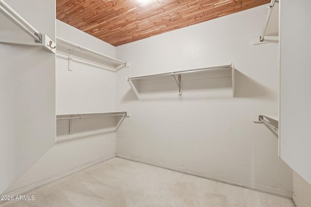 1156 E GRANDVIEW Road, Phoenix, AZ 85022