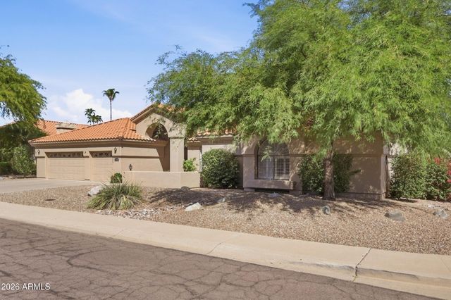 1156 E GRANDVIEW Road, Phoenix, AZ 85022