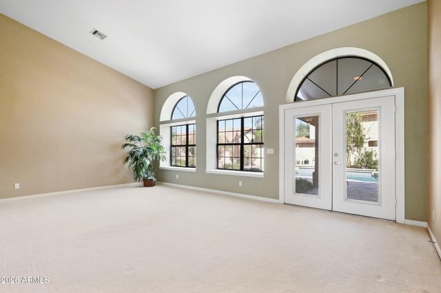 1156 E GRANDVIEW Road, Phoenix, AZ 85022