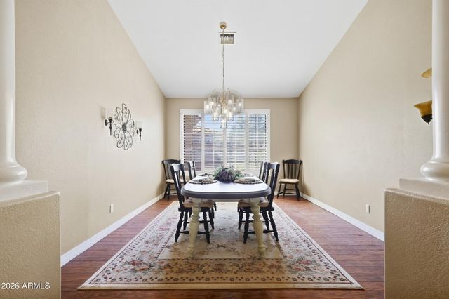 1156 E GRANDVIEW Road, Phoenix, AZ 85022